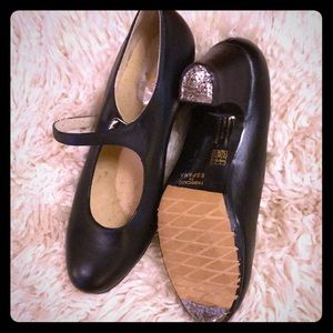Flamenco Shoes Size 7 Spanish-Made Menkes Brand